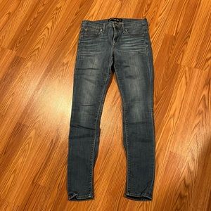 Express - Mid Rise Skinny Jean